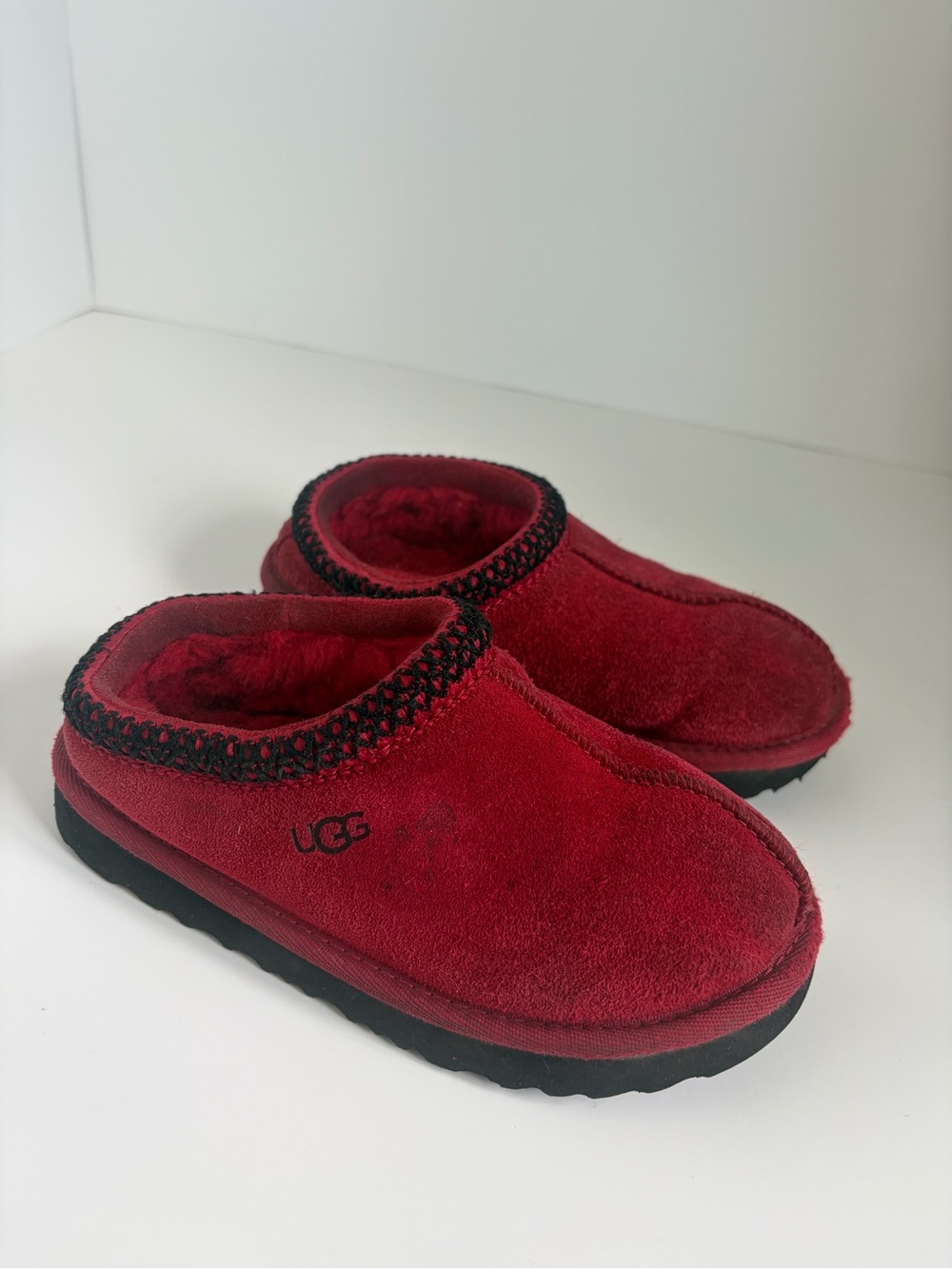 UGG Red Kids Tasman Slipper Slides size 11 - Picture 10 of 12